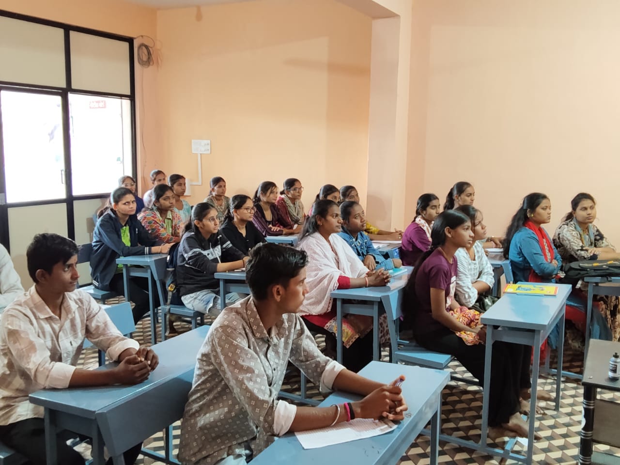 Khadkeshwar Academy classroom learning environment